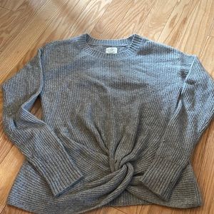 Grey sweater